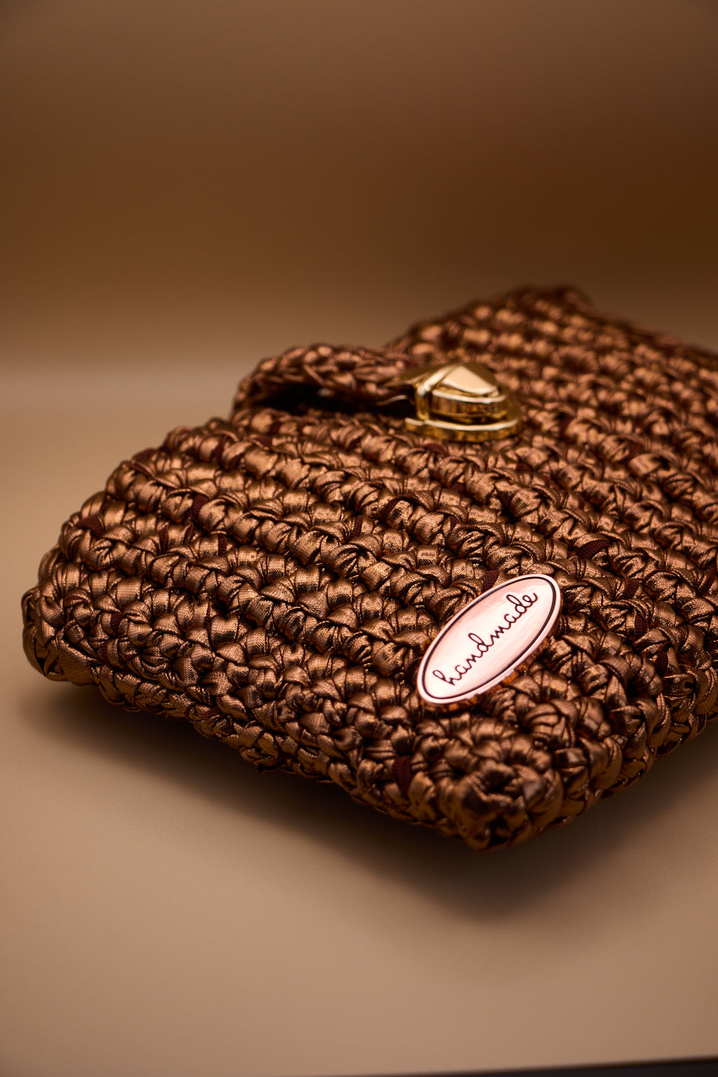 Cosmetic bag